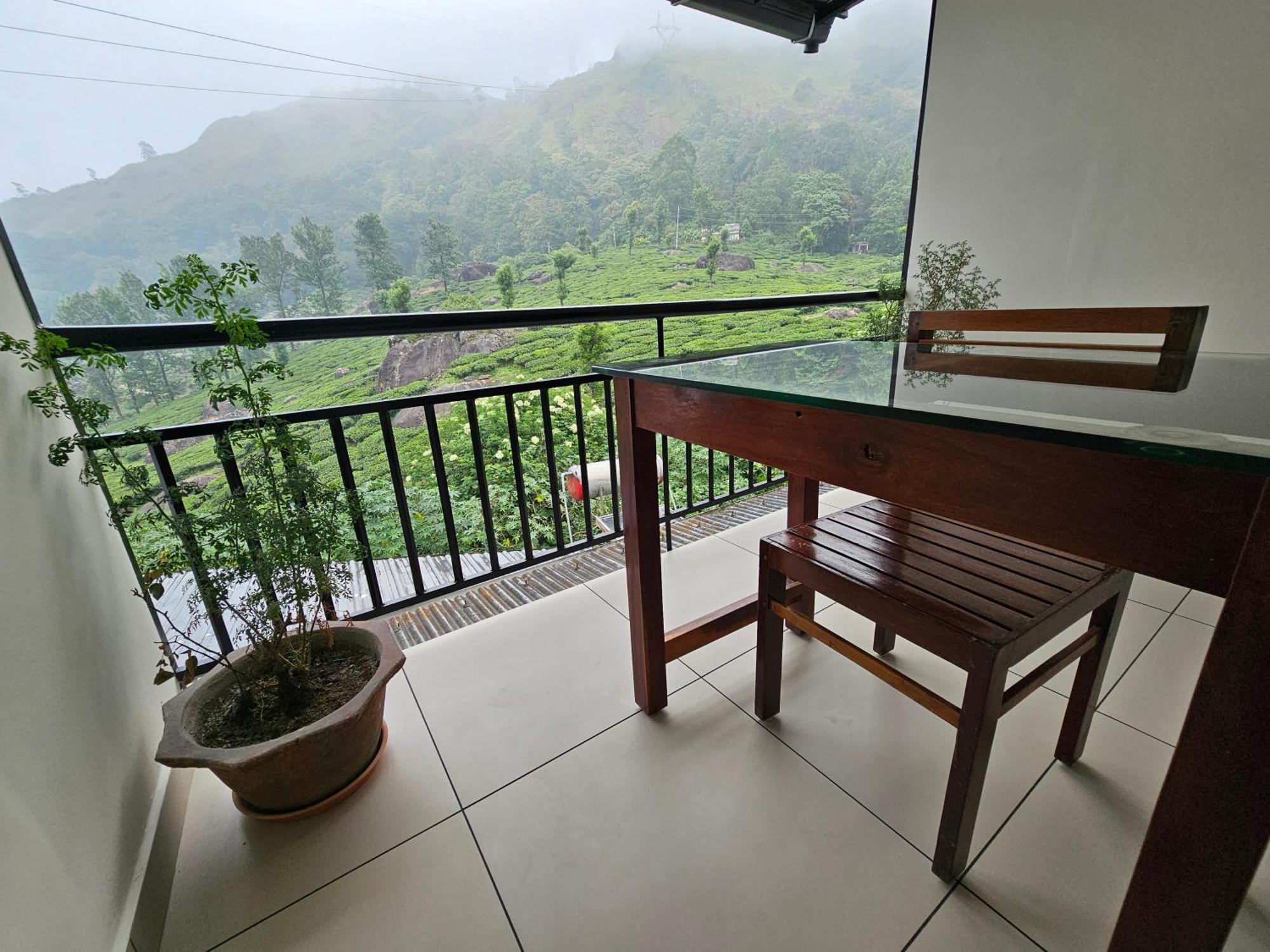 Tea Dale - All Rooms With Tea Estate View Munnar Esterno foto