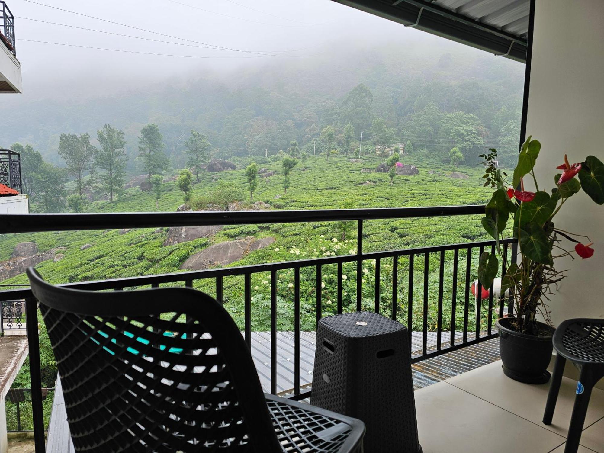 Tea Dale - All Rooms With Tea Estate View Munnar Esterno foto